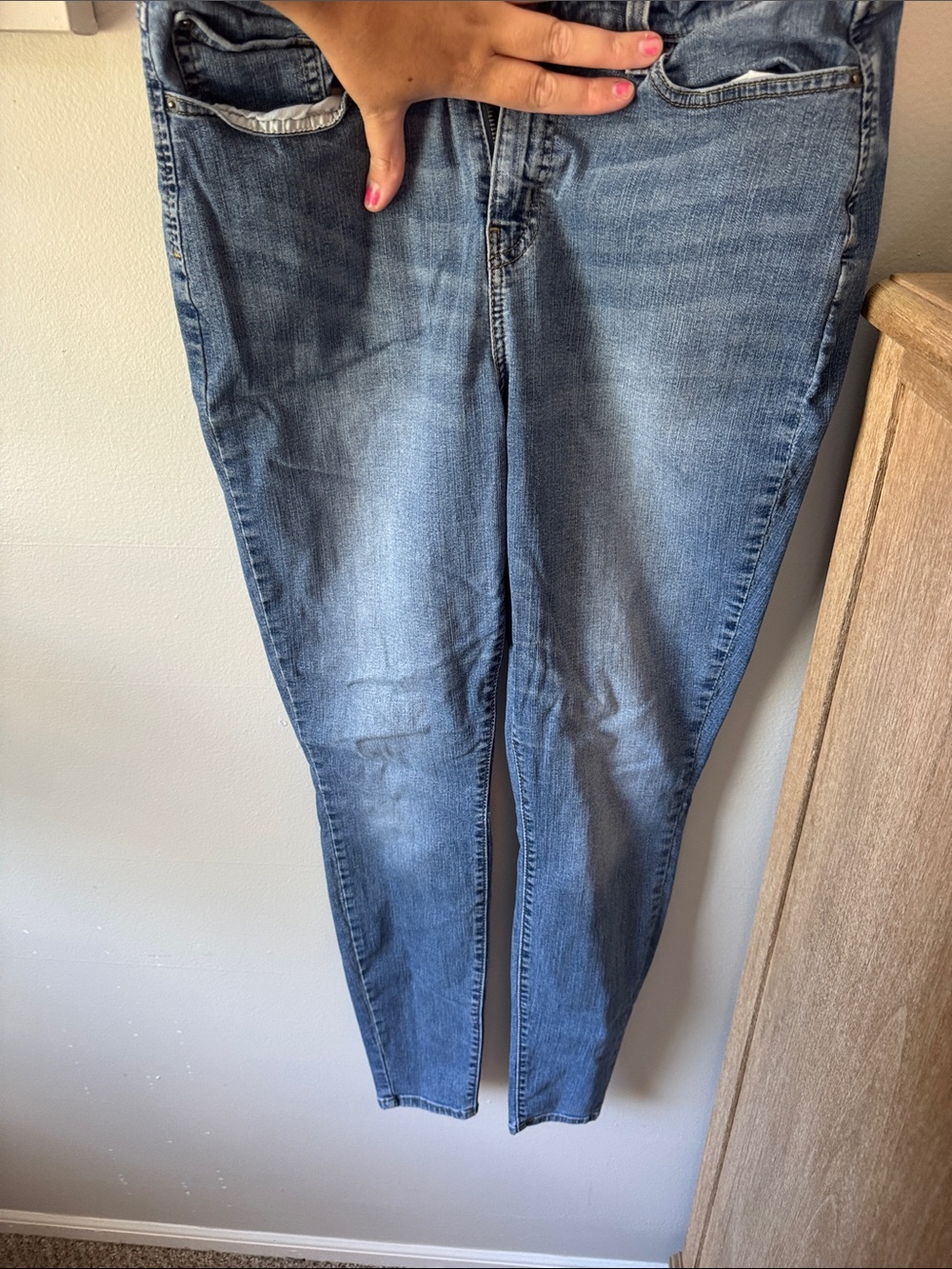 Signature by Levi Strauss Medium Wash Skinny Jeans - Light Blue